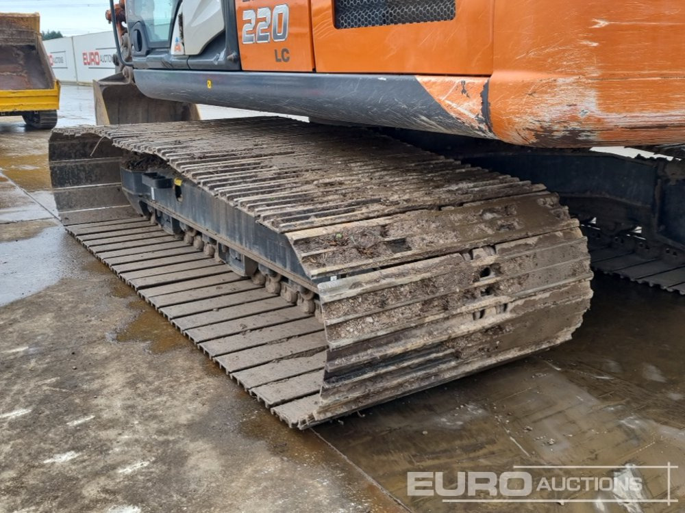 Excavadora de cadenas 2022 Hitachi ZX220LC: foto 26