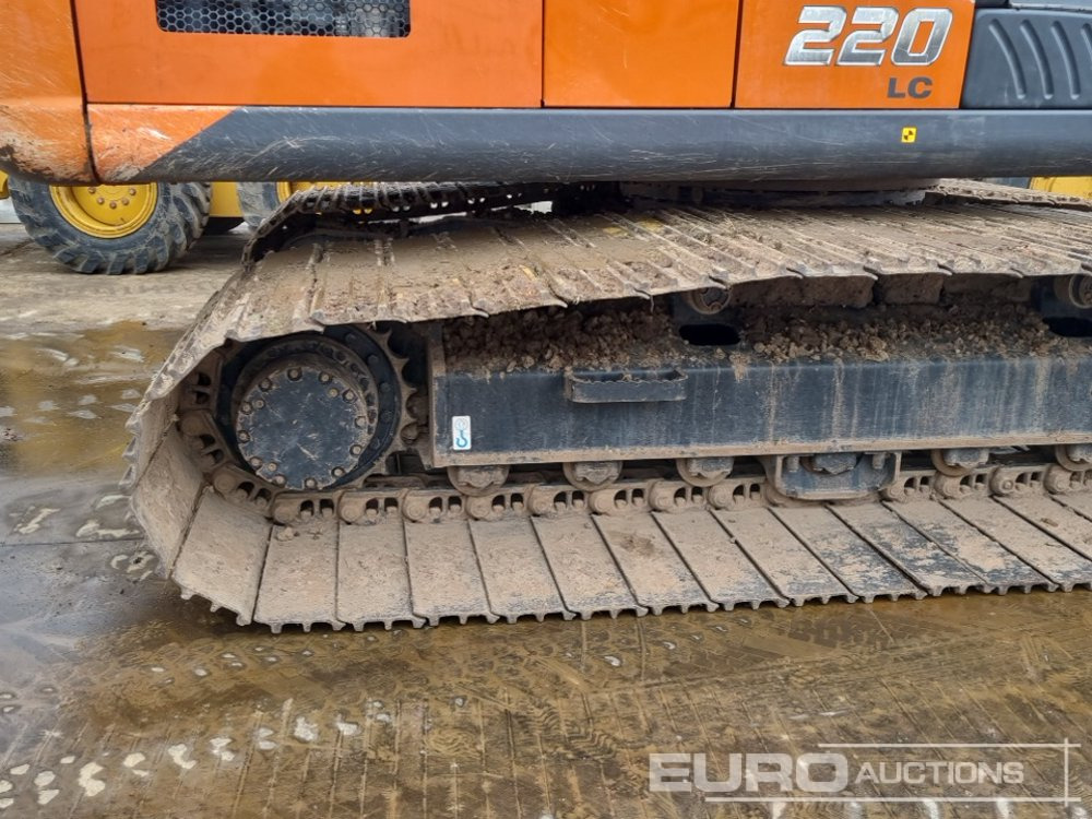 Excavadora de cadenas 2022 Hitachi ZX220LC: foto 27