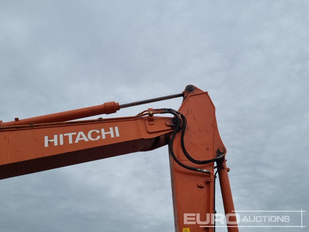 Excavadora de cadenas 2022 Hitachi ZX220LC: foto 48