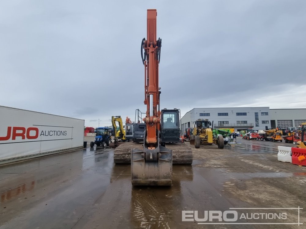 Excavadora de cadenas 2022 Hitachi ZX220LC: foto 18