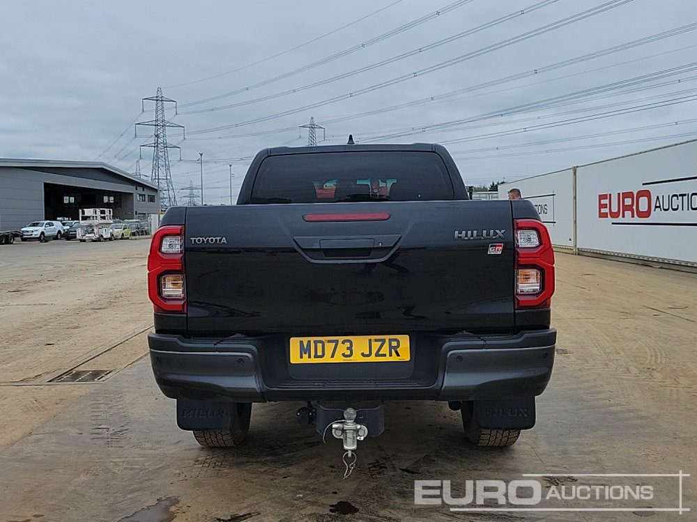 2023 Toyota Hilux GR Sport - Pick-up: foto 4 2023 Toyota Hilux GR Sport - Pick-up: foto 4