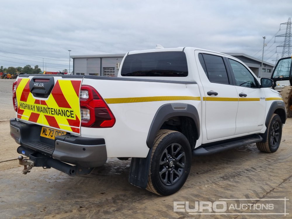 2023 Toyota Hilux Invincible X - Pick-up: foto 5 2023 Toyota Hilux Invincible X - Pick-up: foto 5