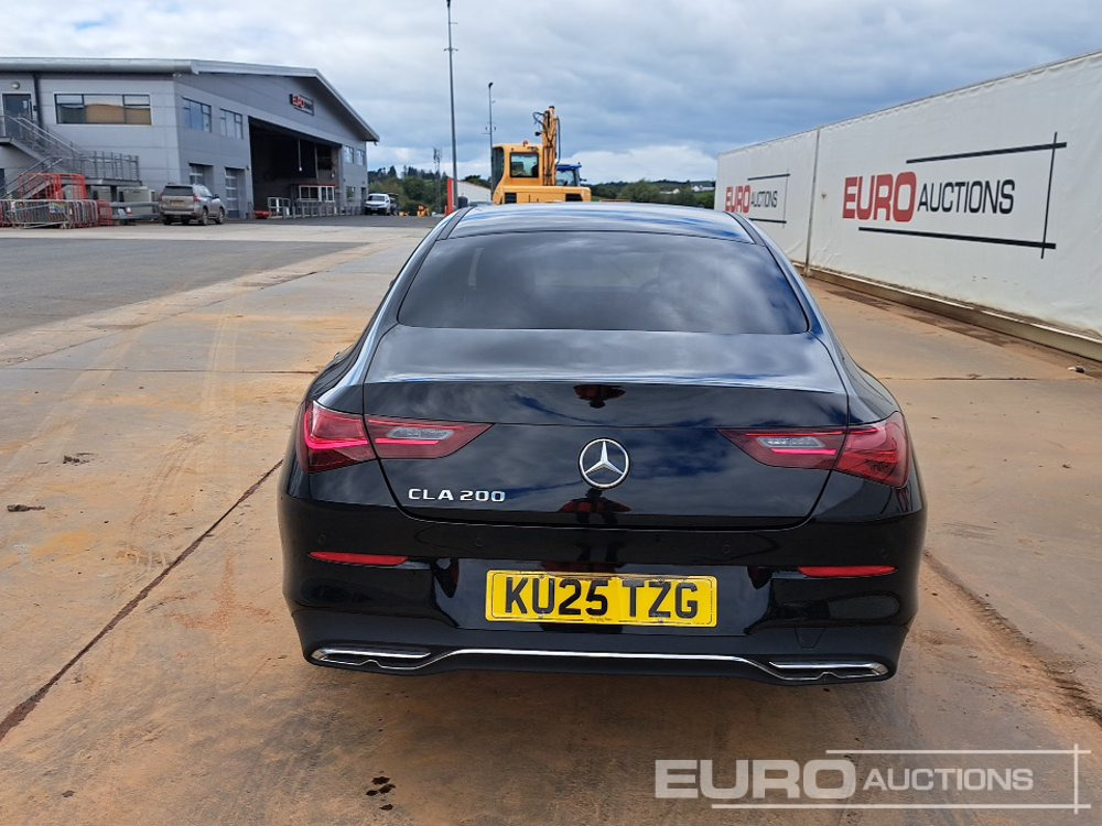 2025 Mercedes CLA 200 - Coche: foto 4 2025 Mercedes CLA 200 - Coche: foto 4