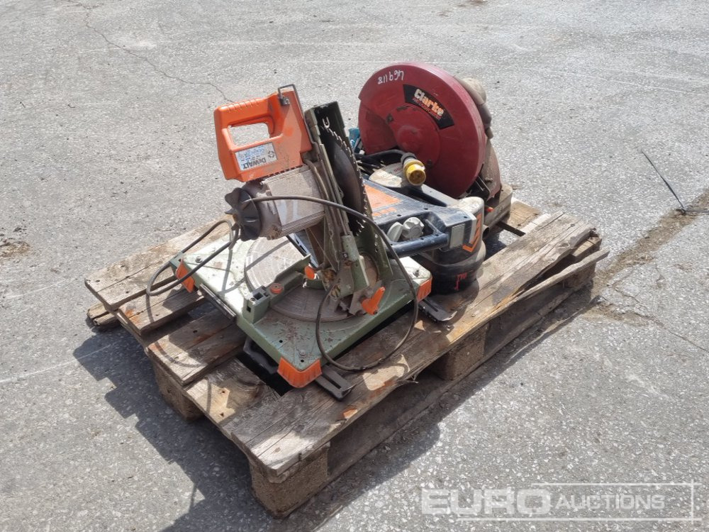 230Volt Crcular Saw (2 of), Scope Radio Detector (2 of), Makita 110Volt Impact Wrench, Ryobi 230Volt Drill - Equipo de construcción: foto 3 230Volt Crcular Saw (2 of), Scope Radio Detector (2 of), Makita 110Volt Impact Wrench, Ryobi 230Volt Drill - Equipo de construcción: foto 3