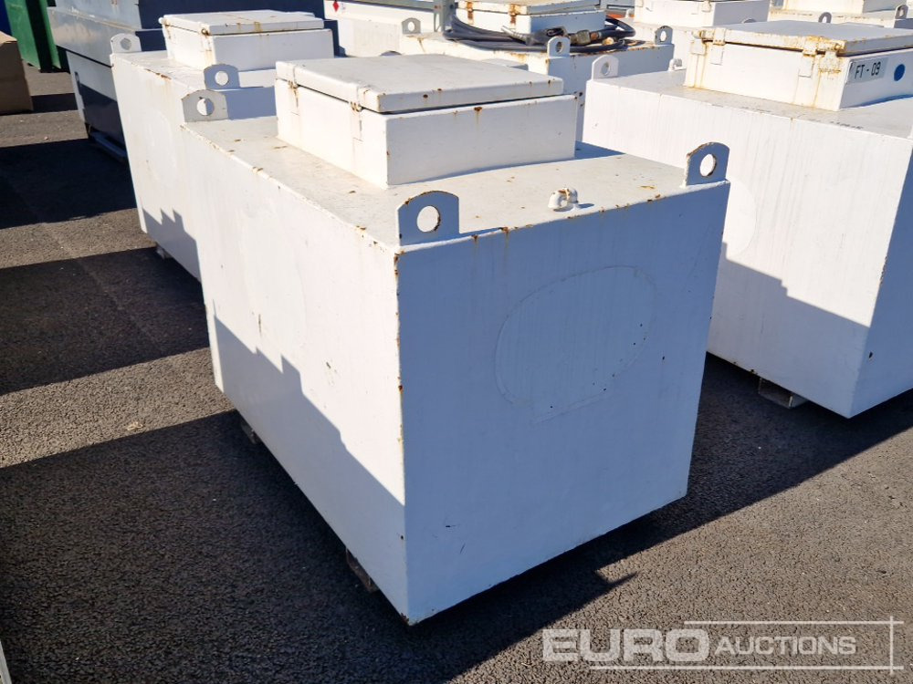 950 Litre Static Bunded Fuel Bowser, 12 Volt Pump - Tanque de almacenamiento: foto 4 950 Litre Static Bunded Fuel Bowser, 12 Volt Pump - Tanque de almacenamiento: foto 4