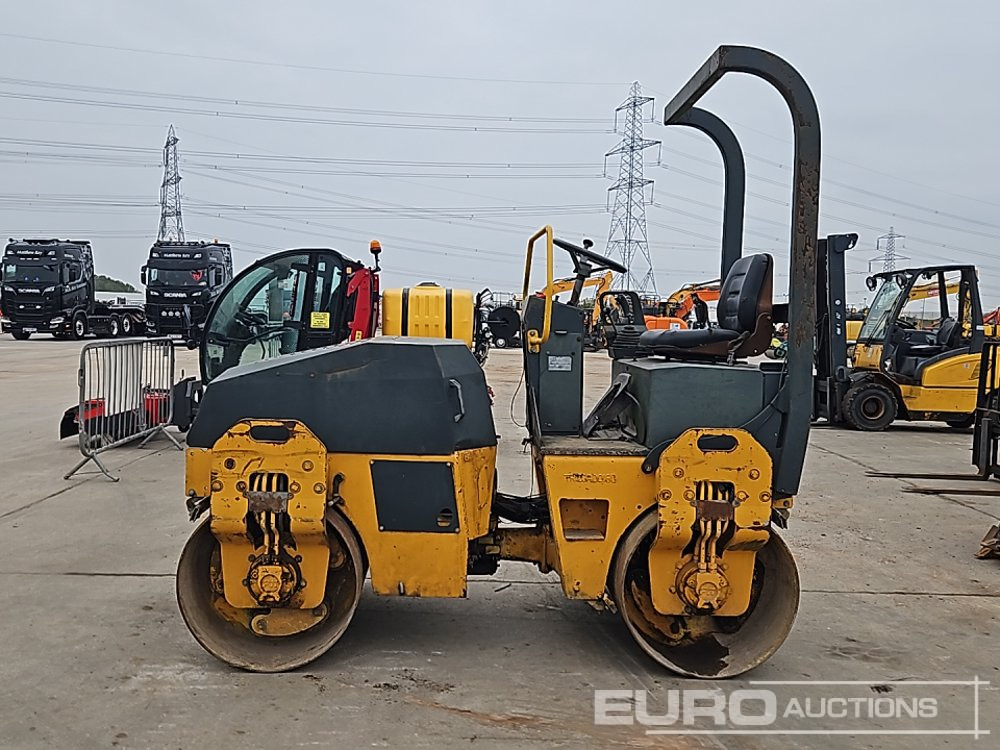 Bomag BW120AD-3 - Apisonadora de asfalto: foto 2 Bomag BW120AD-3 - Apisonadora de asfalto: foto 2