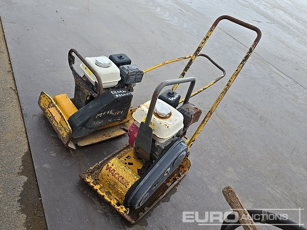 Bomag Petrol Compaction Plate, Wacker Petrol Compaction Plate - Construcción de carreteras: foto 1 Bomag Petrol Compaction Plate, Wacker Petrol Compaction Plate - Construcción de carreteras: foto 1