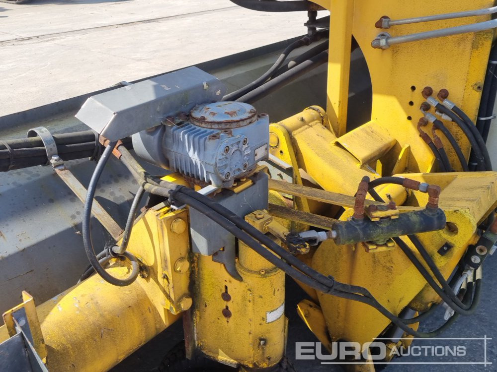 Soplador de nieve Bucher Schorling P21 Single Axle Runway Sweeper, Snow Clearing Brush, Snow Blower, Dryer: foto 25