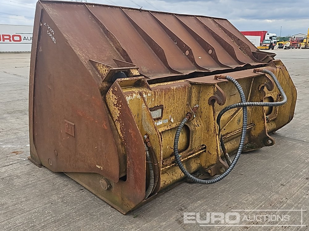 CAT 120" Hydraulic Hi Tip Loading Bucket to suit Loader - Cazo: foto 3 CAT 120" Hydraulic Hi Tip Loading Bucket to suit Loader - Cazo: foto 3