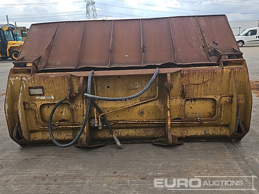 CAT 120" Hydraulic Hi Tip Loading Bucket to suit Loader - Cazo: foto 4 CAT 120" Hydraulic Hi Tip Loading Bucket to suit Loader - Cazo: foto 4