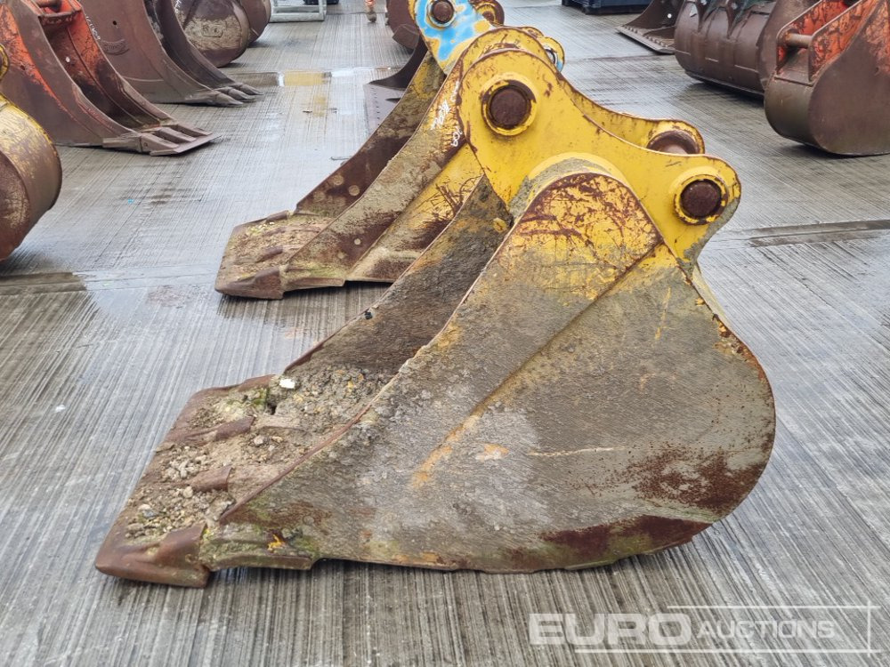 CAT 28" Digging Bucket 65mm Pin to suit 13 Ton Excavator - Cazo: foto 2 CAT 28" Digging Bucket 65mm Pin to suit 13 Ton Excavator - Cazo: foto 2