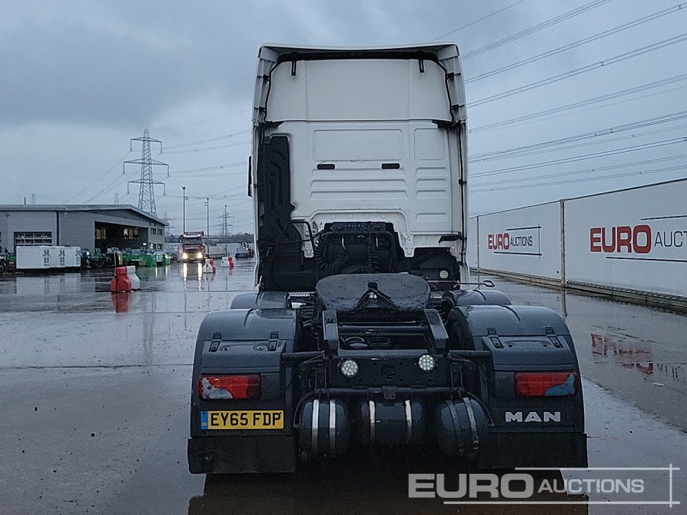 2015 MAN TGX26.480 - Cabeza tractora: foto 4 2015 MAN TGX26.480 - Cabeza tractora: foto 4