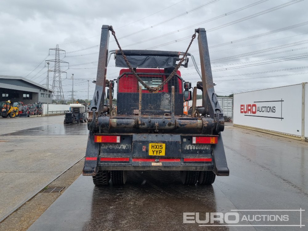DAF LF250 - Camión portacontenedor de cadenas: foto 4 DAF LF250 - Camión portacontenedor de cadenas: foto 4