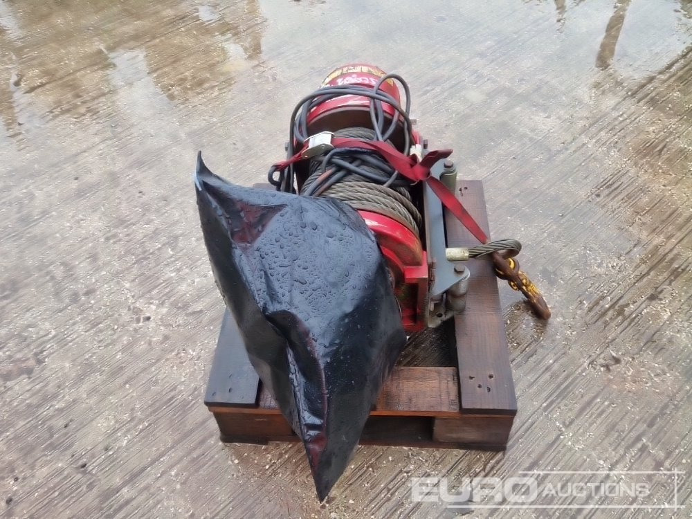 Elctric Winch - Cabrestante: foto 2 Elctric Winch - Cabrestante: foto 2