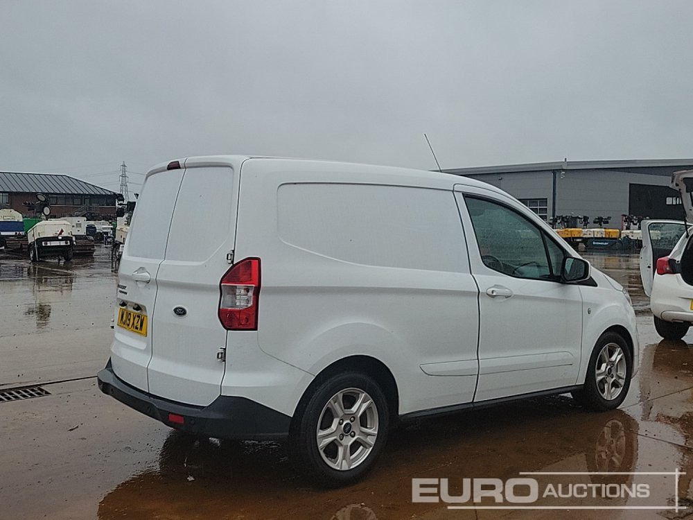 2019 Ford Transit Courier - Furgoneta: foto 5 2019 Ford Transit Courier - Furgoneta: foto 5