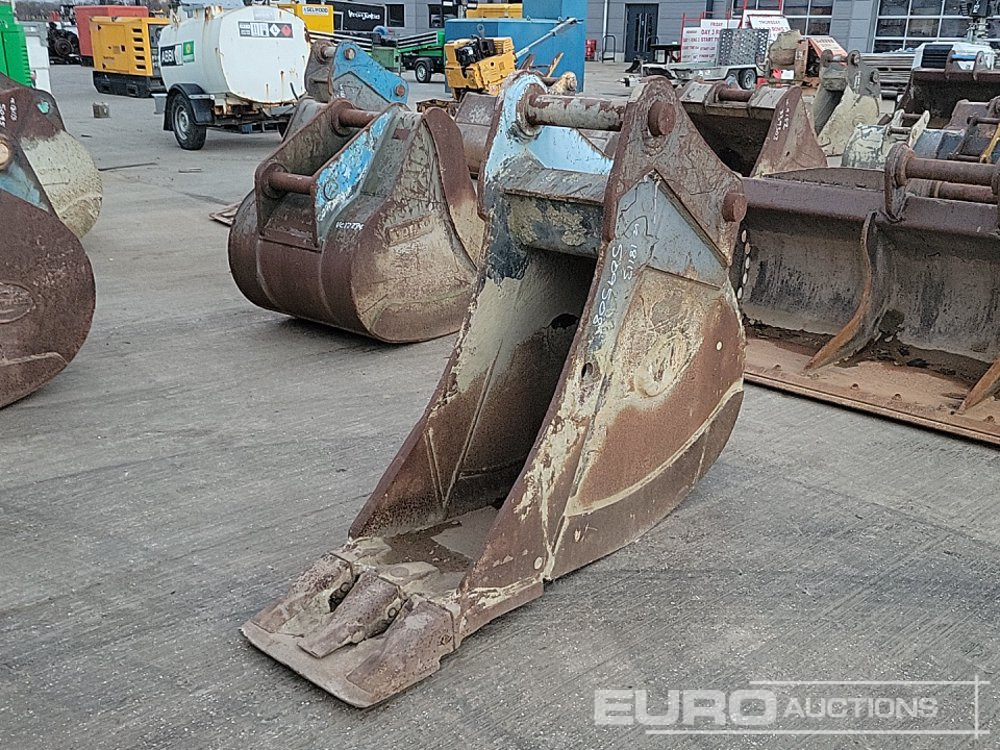Geith 18" Digging Bucket 80mm Pin to suit 20 Ton Excavator - Cazo: foto 1 Geith 18" Digging Bucket 80mm Pin to suit 20 Ton Excavator - Cazo: foto 1