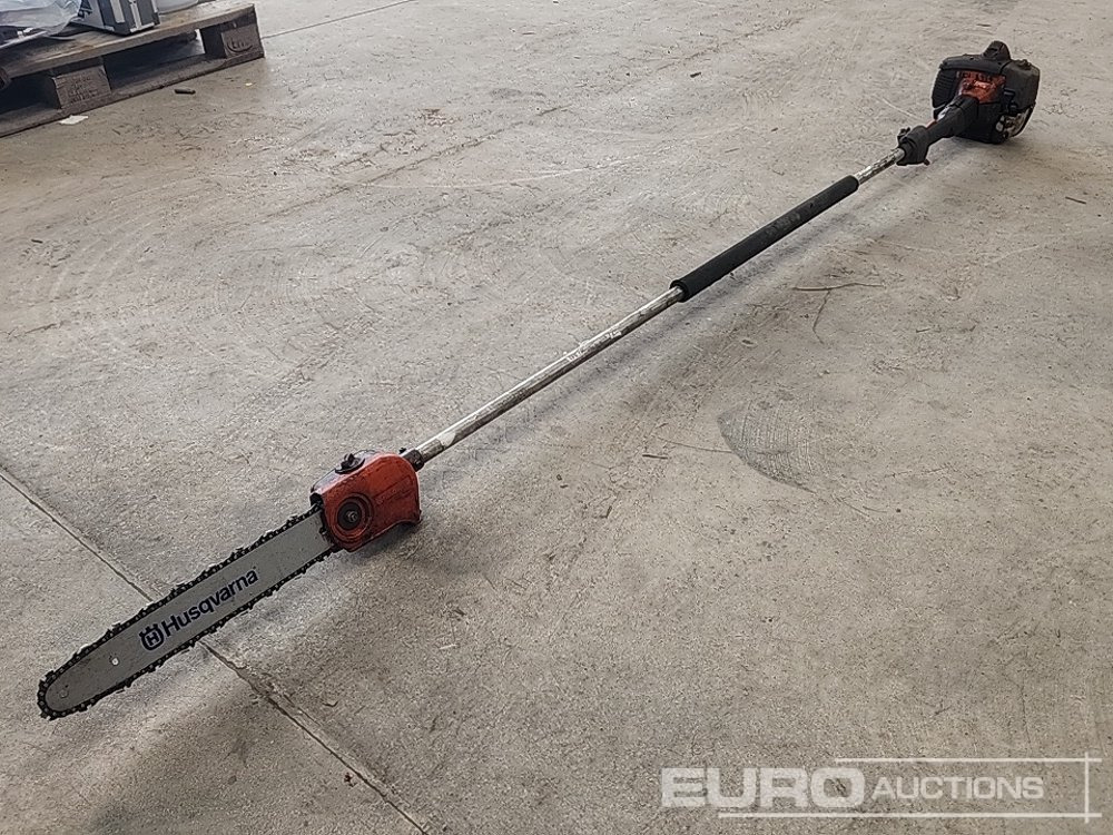 Husqvarna Petrol Pole Chainsaw - Equipo de taller: foto 2 Husqvarna Petrol Pole Chainsaw - Equipo de taller: foto 2