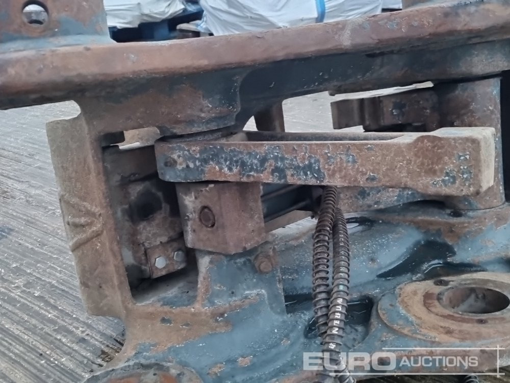 Acoplamiento rápido Hydraulic Double Lock Quick Hitch 80mm Pin to suit 20 Ton Excavator: foto 11 Acoplamiento rápido Hydraulic Double Lock Quick Hitch 80mm Pin to suit 20 Ton Excavator: foto 11