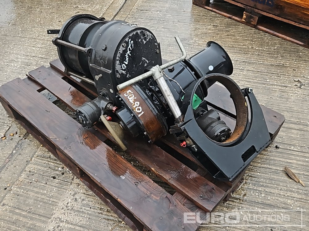 Hydraulic Winch (2 of) - Cabrestante: foto 1 Hydraulic Winch (2 of) - Cabrestante: foto 1