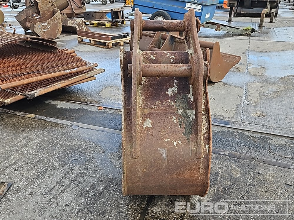 JCB 24" Digging Bucket 65mm Pin to suit 13 Ton Excavator - Cazo: foto 4 JCB 24" Digging Bucket 65mm Pin to suit 13 Ton Excavator - Cazo: foto 4