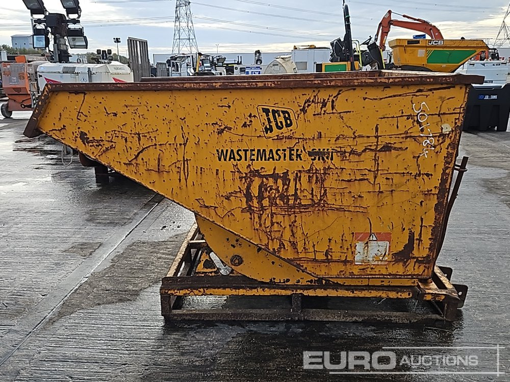 JCB Tipping Skip to suit Forklift - Contenedor basculante: foto 2 JCB Tipping Skip to suit Forklift - Contenedor basculante: foto 2
