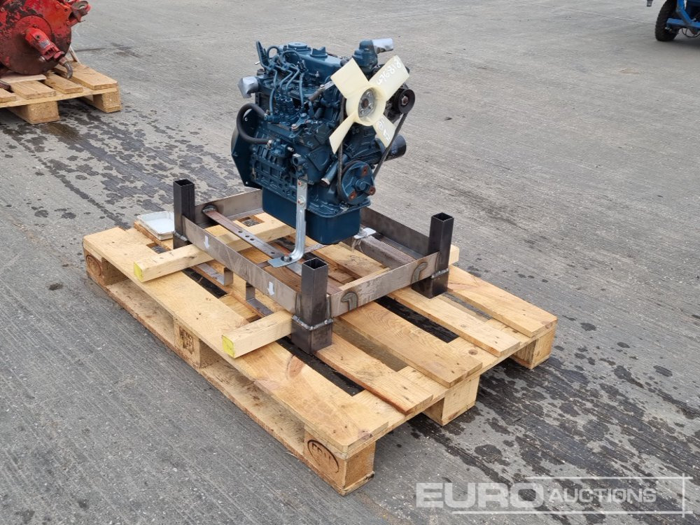 Kubota 3 Cylinder Engine - Motor: foto 1 Kubota 3 Cylinder Engine - Motor: foto 1