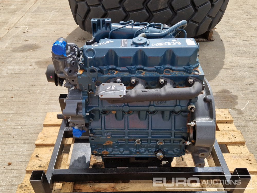 Kubota 4 Cylinder Engine - Motor: foto 2 Kubota 4 Cylinder Engine - Motor: foto 2