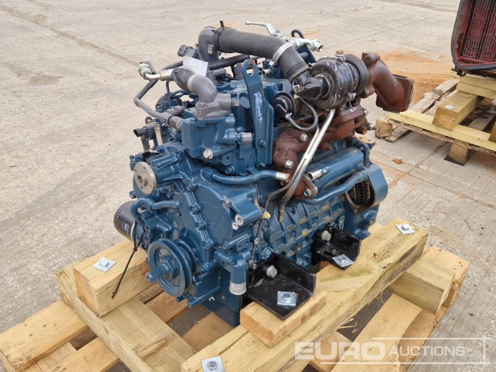 Kubota 4 Cylinder Engine - Motor: foto 1 Kubota 4 Cylinder Engine - Motor: foto 1