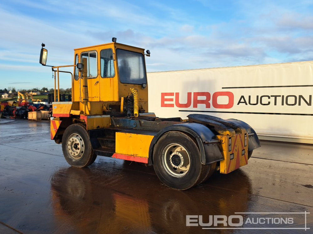 ML Douglas 4x2 Shunter - Tractor industrial: foto 3 ML Douglas 4x2 Shunter - Tractor industrial: foto 3