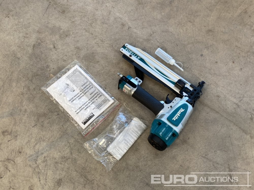 Makita AT1150A Pneumatic Nailer (Body Only) - Equipo de construcción: foto 3 Makita AT1150A Pneumatic Nailer (Body Only) - Equipo de construcción: foto 3