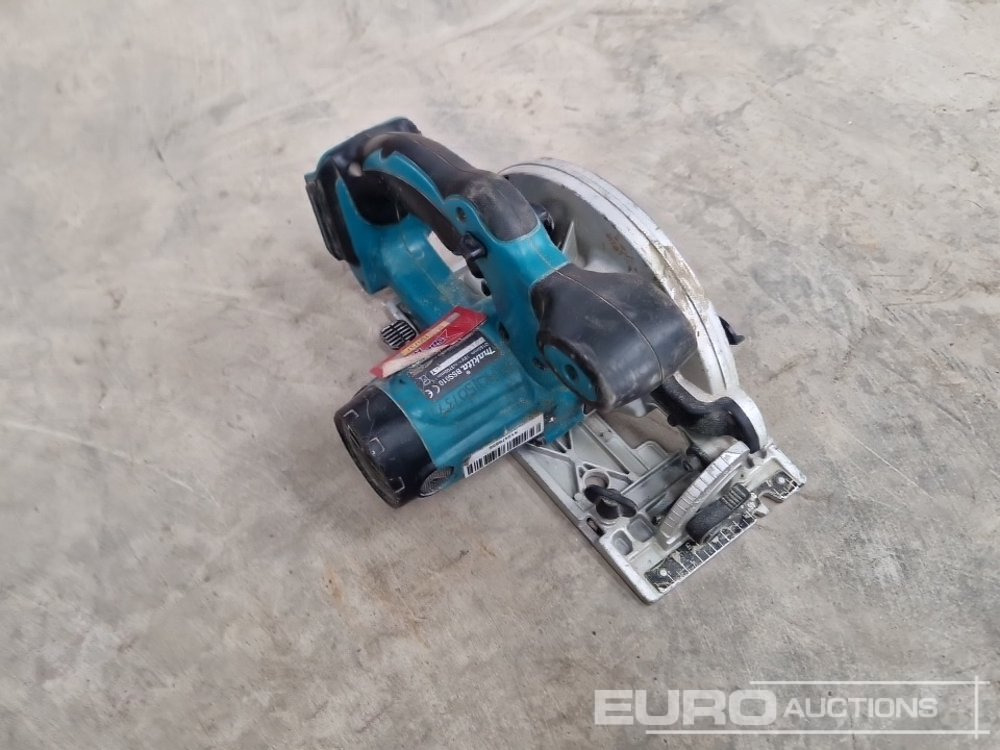 Makita BSS610 18 Volt Cordless Circular Saw (Body & Case Only) - Equipo de construcción: foto 3 Makita BSS610 18 Volt Cordless Circular Saw (Body & Case Only) - Equipo de construcción: foto 3