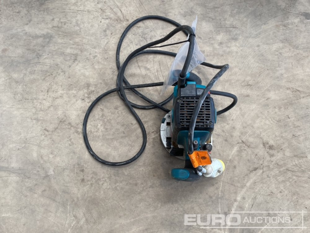 Makita RP2301FC 110 Volt Router - Equipo de construcción: foto 2 Makita RP2301FC 110 Volt Router - Equipo de construcción: foto 2