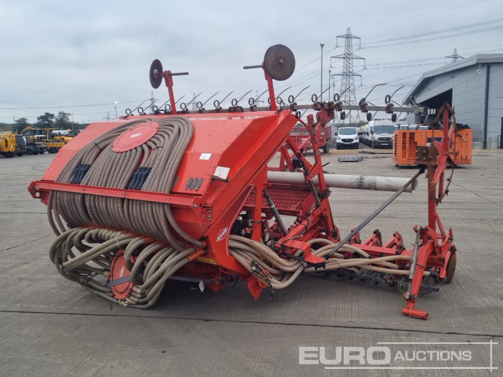 2002 Kuhn LC 402 - Maquinaria agrícola: foto 5 2002 Kuhn LC 402 - Maquinaria agrícola: foto 5