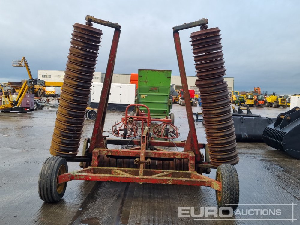 Vaderstad Single Axle Draw Bar Hydraulic Folding Ring Roller - Maquinaria agrícola: foto 4 Vaderstad Single Axle Draw Bar Hydraulic Folding Ring Roller - Maquinaria agrícola: foto 4
