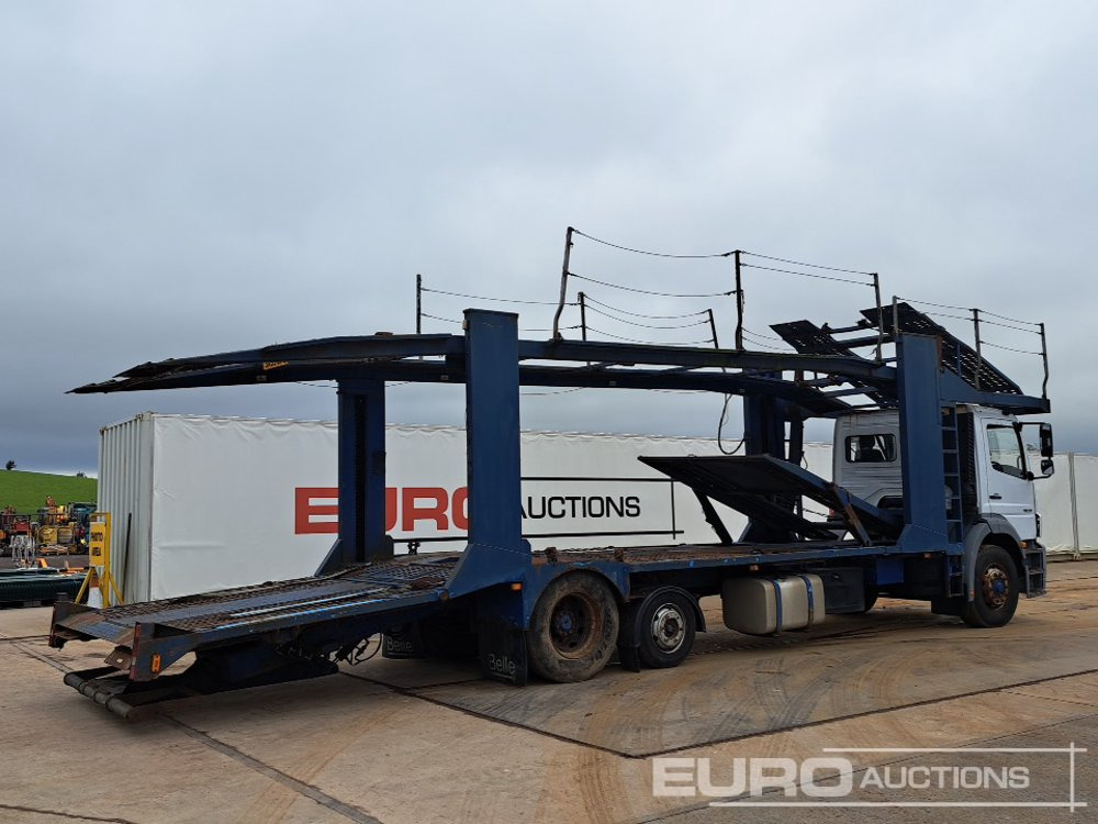 Mercedes Axor 1828 - Camión portavehículos: foto 5 Mercedes Axor 1828 - Camión portavehículos: foto 5