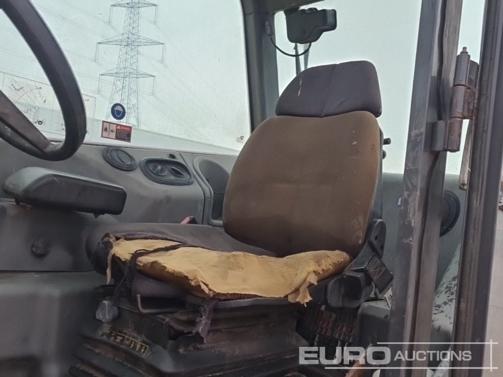 Manipulador telescópico New Holland LM1345: foto 31 Manipulador telescópico New Holland LM1345: foto 31