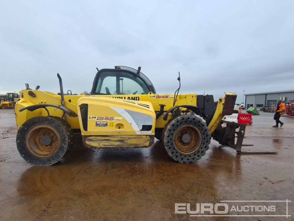 Manipulador telescópico New Holland LM1345: foto 6 Manipulador telescópico New Holland LM1345: foto 6