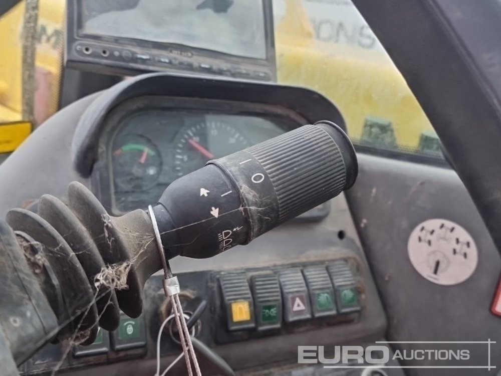 Manipulador telescópico New Holland LM1345: foto 38 Manipulador telescópico New Holland LM1345: foto 38