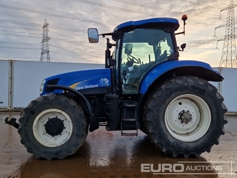 New Holland T6080 - Tractor: foto 2 New Holland T6080 - Tractor: foto 2