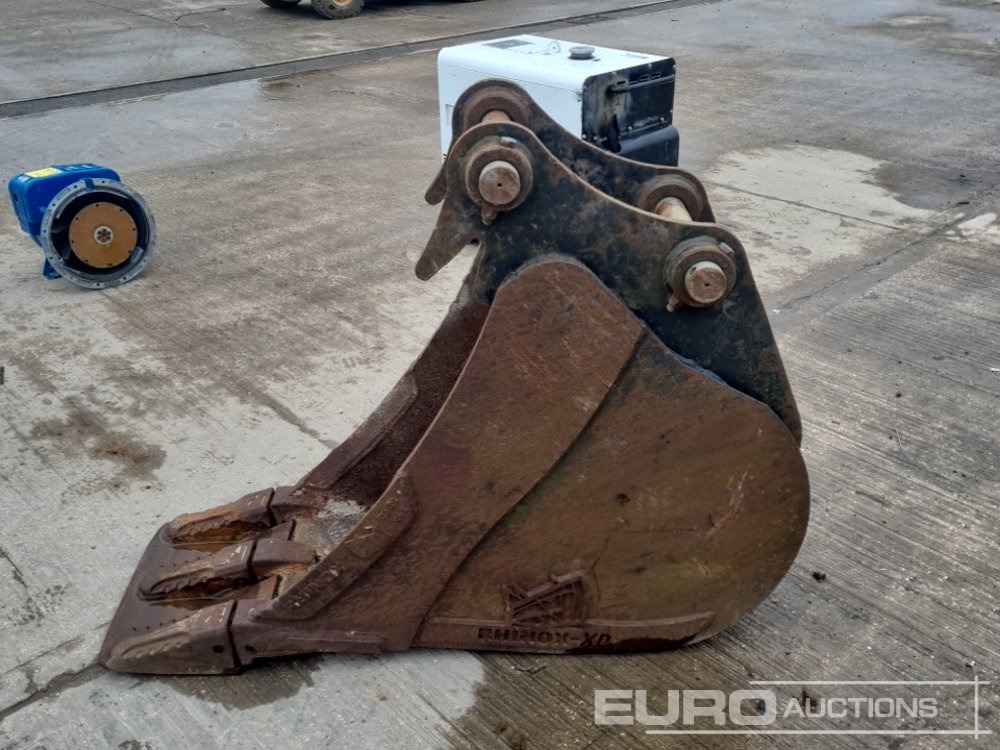 Rhino 18" Ditching Bucket 60mm Pin to suit 10 Ton Excavator - Cazo: foto 4 Rhino 18" Ditching Bucket 60mm Pin to suit 10 Ton Excavator - Cazo: foto 4