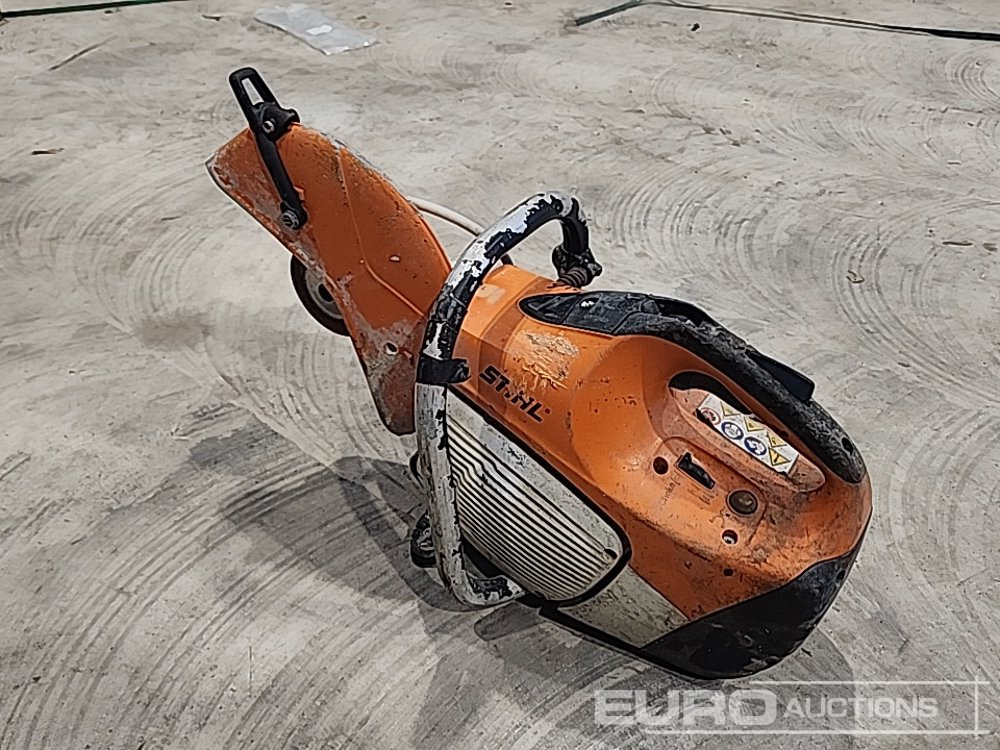 Stihl Petrol Con Saw - Construcción de carreteras: foto 2 Stihl Petrol Con Saw - Construcción de carreteras: foto 2