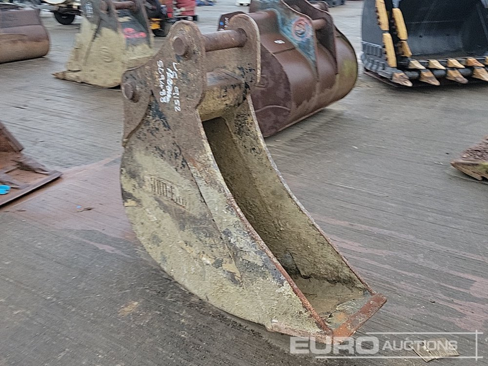 Strickland 12" Digging Bucket 65mm Pin to suit 13 Ton Excavator - Cazo: foto 1 Strickland 12" Digging Bucket 65mm Pin to suit 13 Ton Excavator - Cazo: foto 1