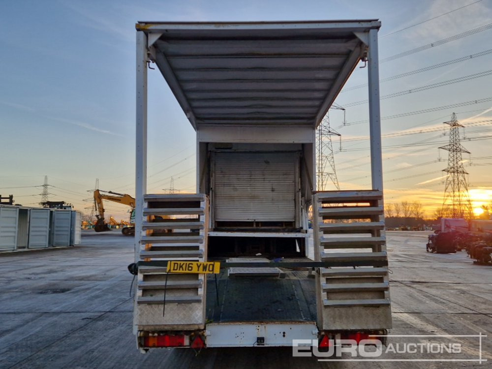 Twin Axle Step Frame Racing Team Hospitality Trailer, Ramps - Semirremolque portavehículos: foto 4 Twin Axle Step Frame Racing Team Hospitality Trailer, Ramps - Semirremolque portavehículos: foto 4