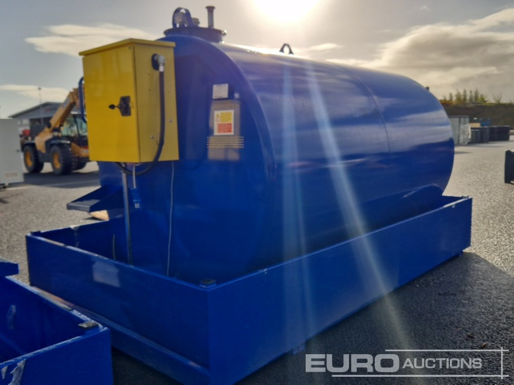 Unused 2025 Emiliana Serbatoi TF9/50 9000 Litre Fuel Tank, Meter, 240 Volt Pump - Tanque de almacenamiento: foto 1 Unused 2025 Emiliana Serbatoi TF9/50 9000 Litre Fuel Tank, Meter, 240 Volt Pump - Tanque de almacenamiento: foto 1