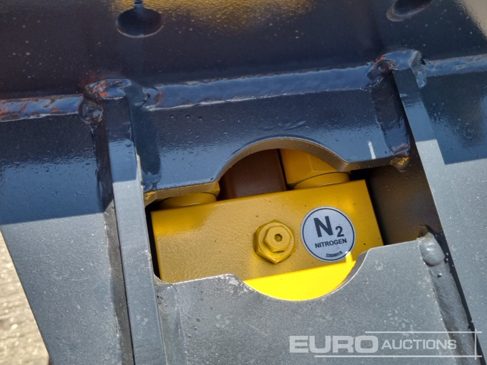 Martillo hidráulico Unused 2025 Mustang HM1002: foto 12