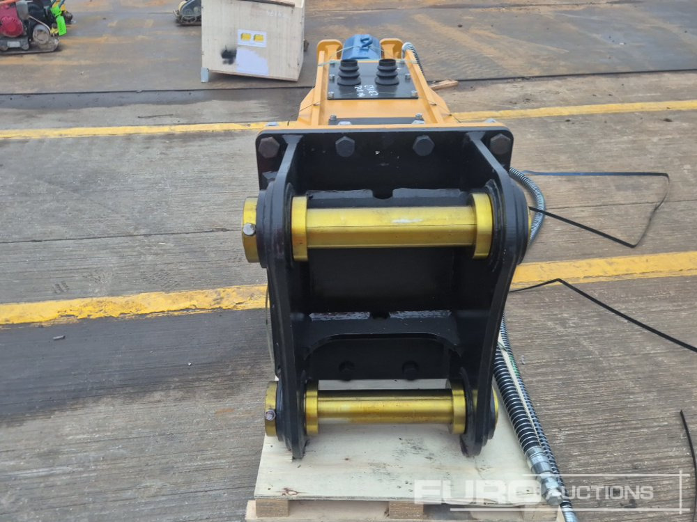 Unused KBKC 140 - Martillo hidráulico: foto 4 Unused KBKC 140 - Martillo hidráulico: foto 4