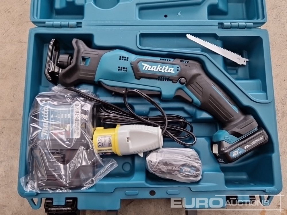 Unused Makita 12V Recipricating Saw, 2 Batteries, 110v Charger, Case - Equipo de construcción: foto 4 Unused Makita 12V Recipricating Saw, 2 Batteries, 110v Charger, Case - Equipo de construcción: foto 4