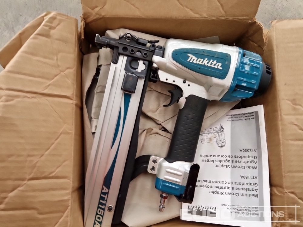 Unused Makita AT150A Nailer - Equipo de construcción: foto 4 Unused Makita AT150A Nailer - Equipo de construcción: foto 4