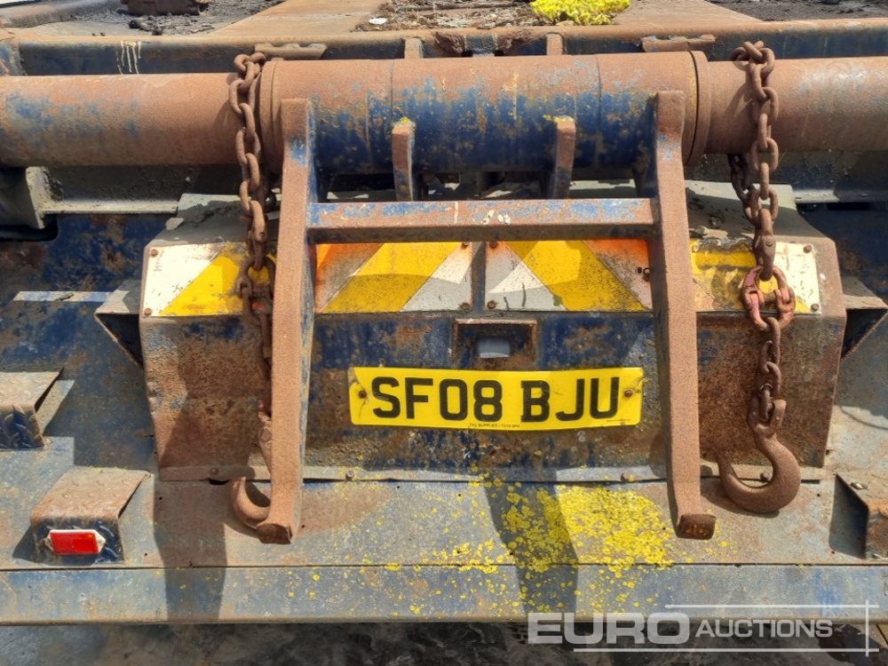 Camión portacontenedor de cadenas Volvo 4x2 Skip Loader Lorry, Extendable Arms, Manual Gearbox (Reg. Docs. & Plating Certificate Available): foto 16