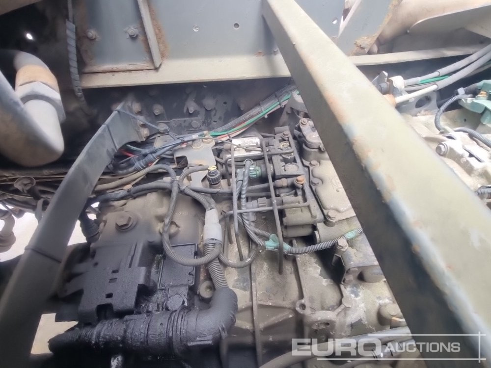 Camión portacontenedor de cadenas Volvo 4x2 Skip Loader Lorry, Extendable Arms, Manual Gearbox (Reg. Docs. & Plating Certificate Available): foto 24